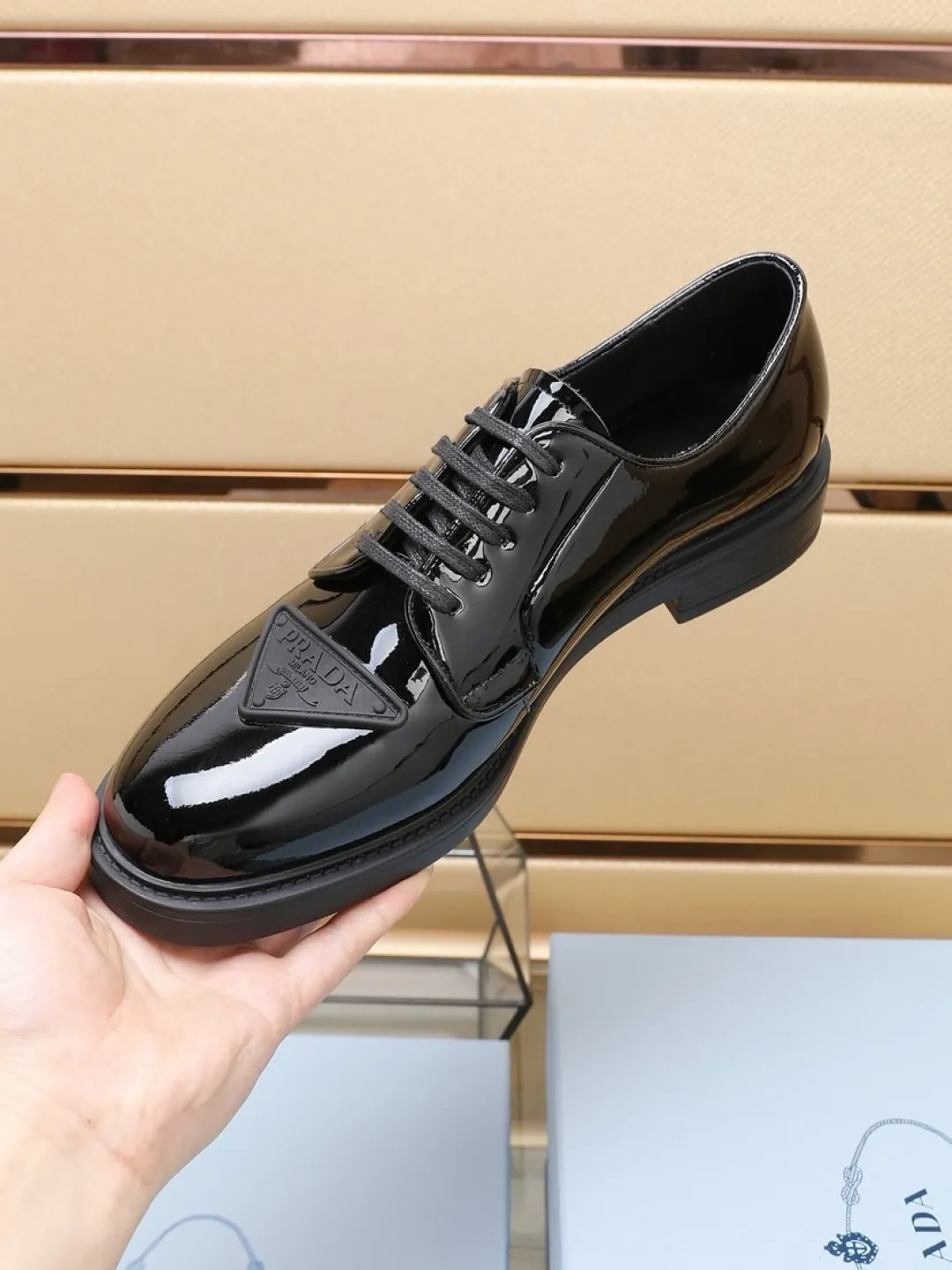 P640💰🔥《PRADA》👏Latest • High-end top brand luxury ~ purchasing agency, top quality. New fashionable business men's shoes🔜The uppers are made of original open-edge beaded cowhide➕cowhide·lining, with fine workmanship. The original stylish and soft combination wear-resistant and non-slip outsole is light and comfortable on the feet. The real thing looks better in real life. Size: 38/45